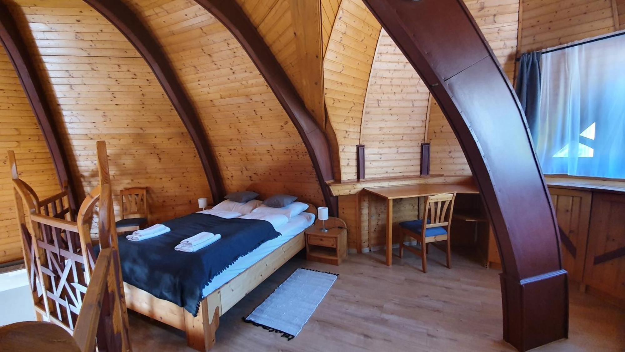 Pannonia Apartman Ostrzyhom Pokój zdjęcie