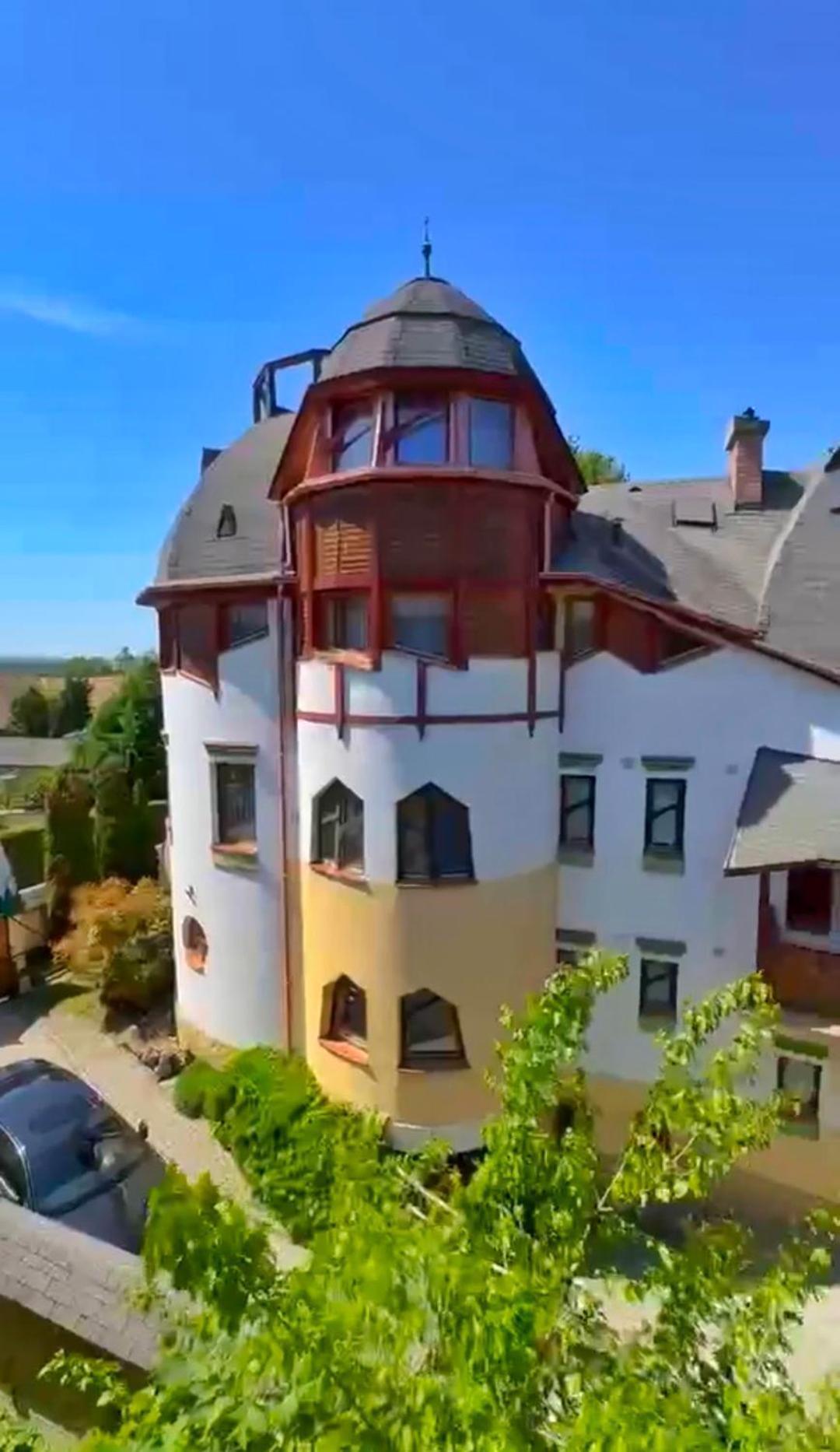 Pannonia Apartman Ostrzyhom Zewnętrze zdjęcie